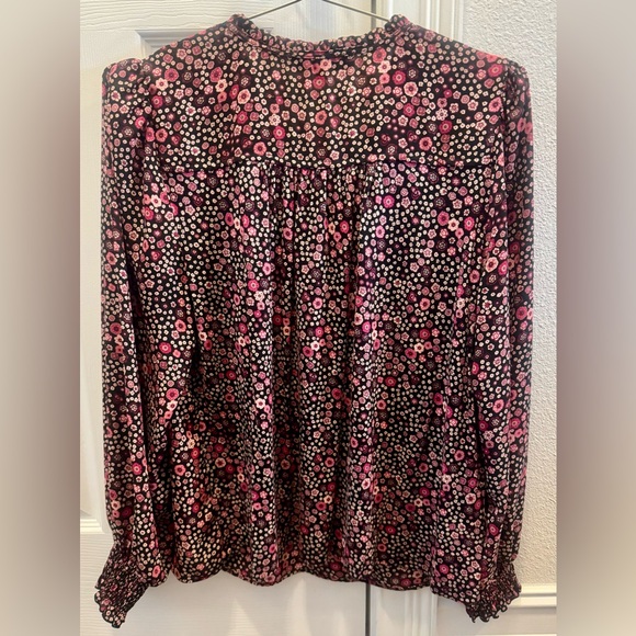 LOFT Floral Smocked Cuff Tie Neck Mixed Media Blouse - Size L - Picture 5 of 6